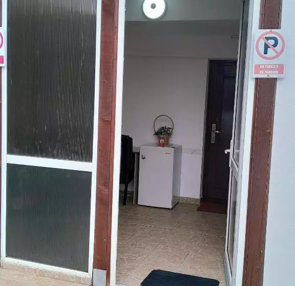 Old Pensiunea Otopeni