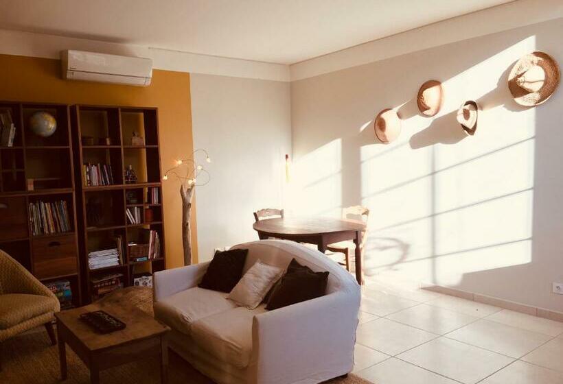 Pension Ferme St Pierre 2 Suites Avec Piscine, Clim, Repas, Cheminée Ou Baignoire Spa