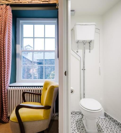 פנסיון The White House