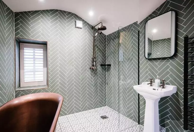 Majatalo The White House