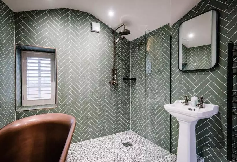 Majatalo The White House