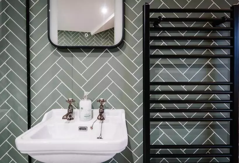 Majatalo The White House