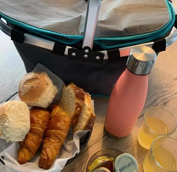 ベッドアンドブレックファースト Les Chambres De Lily 2