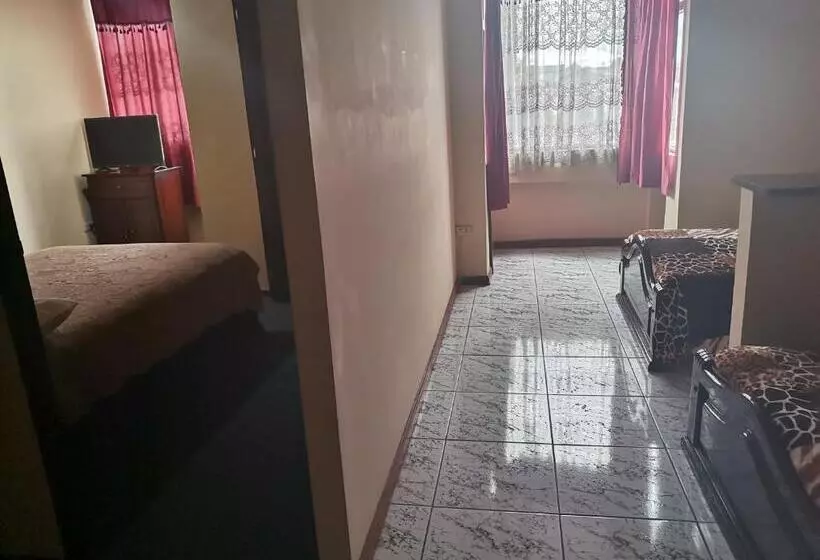 Hotel 4 Rios