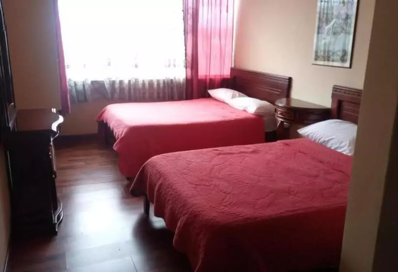 Hotel 4 Rios