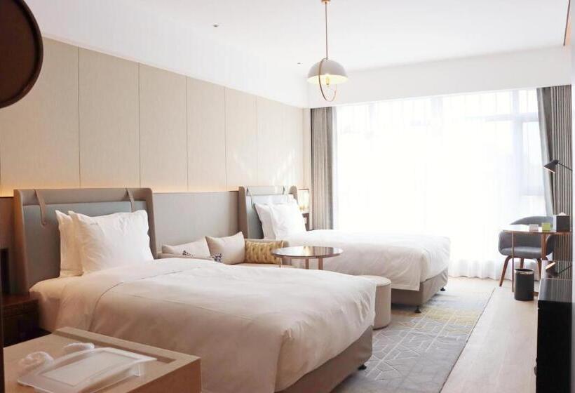 ホテル Holiday Inn Changchun Jingyue, An Ihg