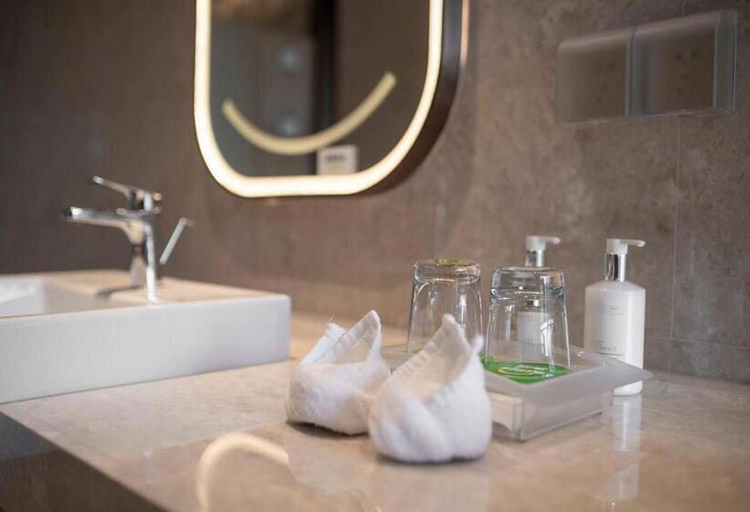 ホテル Holiday Inn Changchun Jingyue, An Ihg