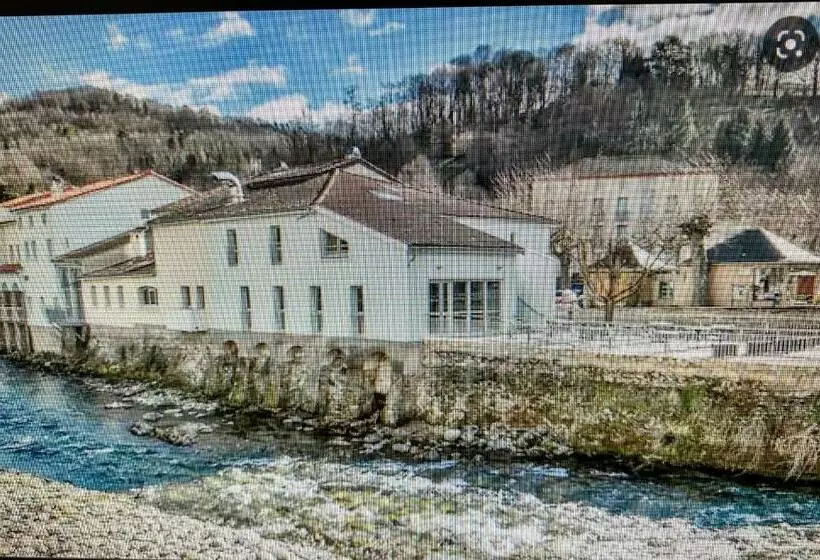 ホテル Les Rives Du Haut Salat