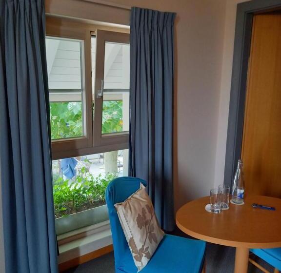 호텔 Auberge D Etoy