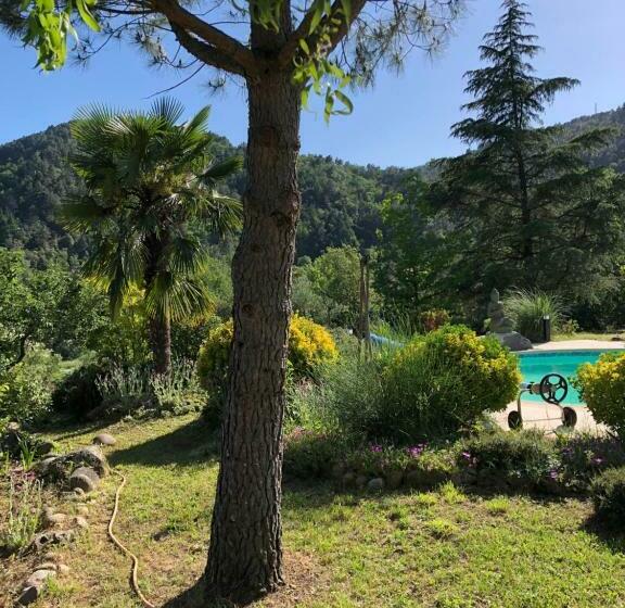 צימר Les Ollieres Sur Eyrieux La Maison Du Bonheur