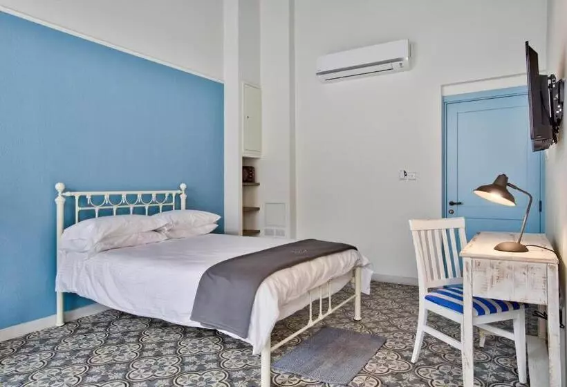 پانسیون Chateau La Vallette   Grand Master S Suite