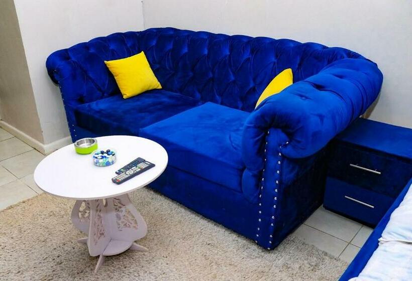 پانسیون Royale Bnb Kiambu Rd