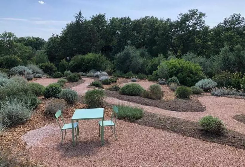 Aamiaismajoitus (B&B) Casale Terre Rosse Garden