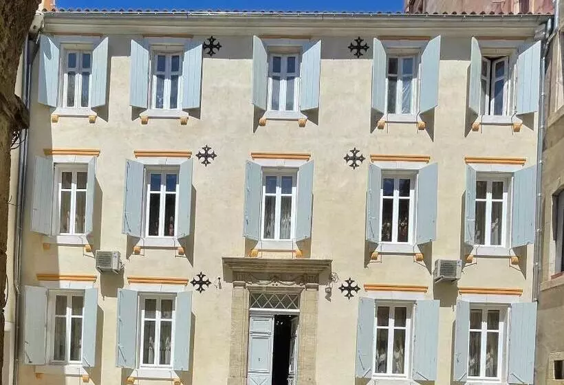 پانسیون Studio Du Maire Maison De L église Du Couvent