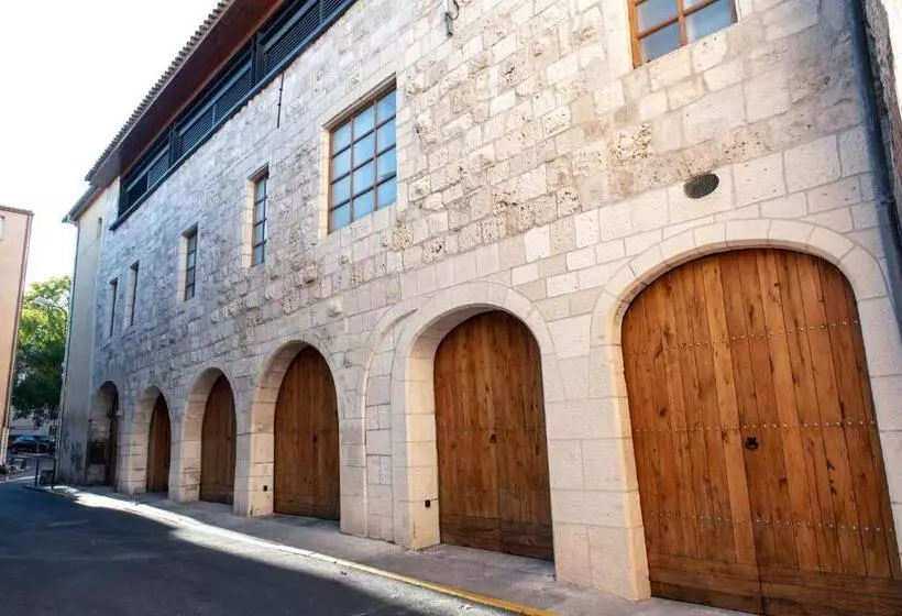 پانسیون Studio Du Maire Maison De L église Du Couvent