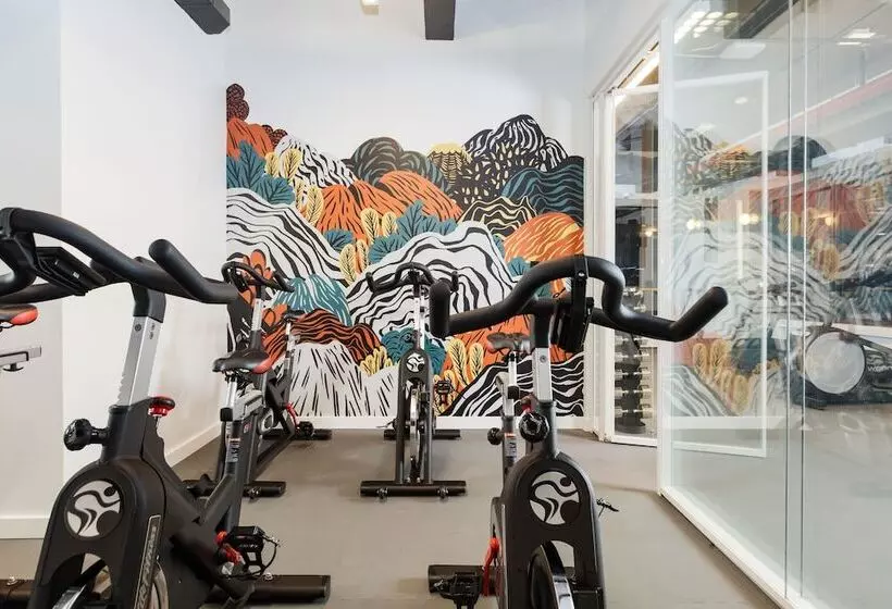 Placemakr Wall Street