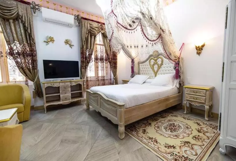 Majatalo Studio Romantique Maison De L église Du Couvent