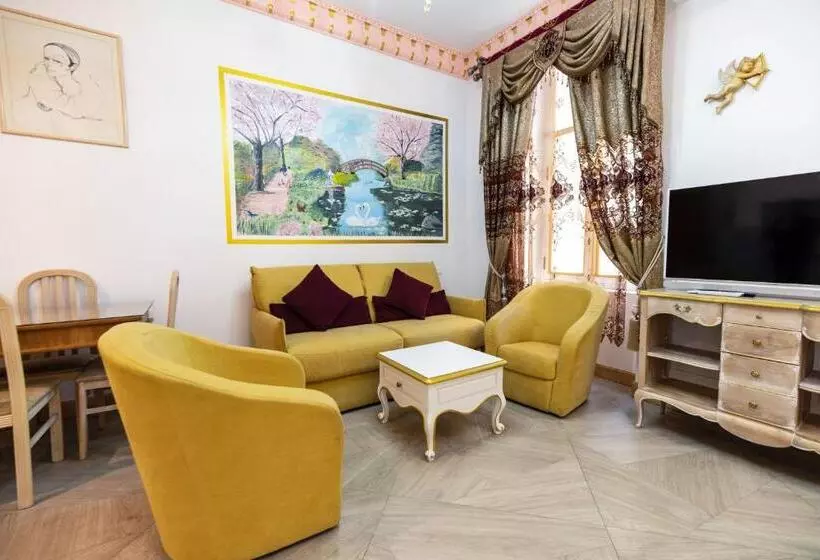 Majatalo Studio Romantique Maison De L église Du Couvent