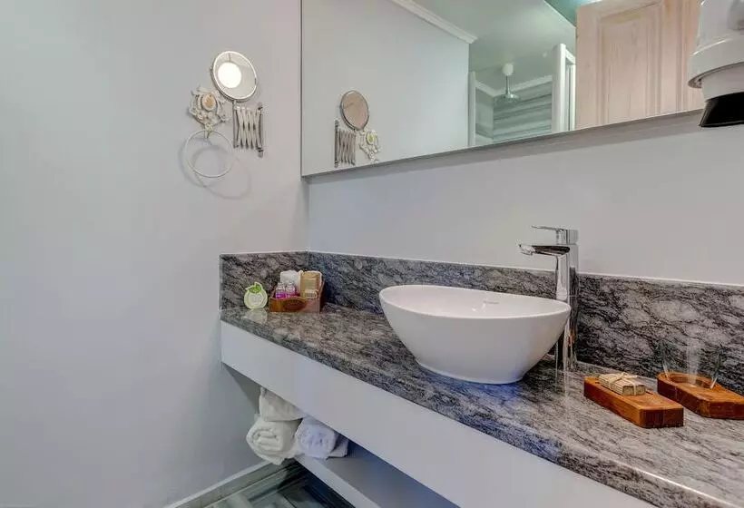 Alacati Kapari Hotel   Special Category