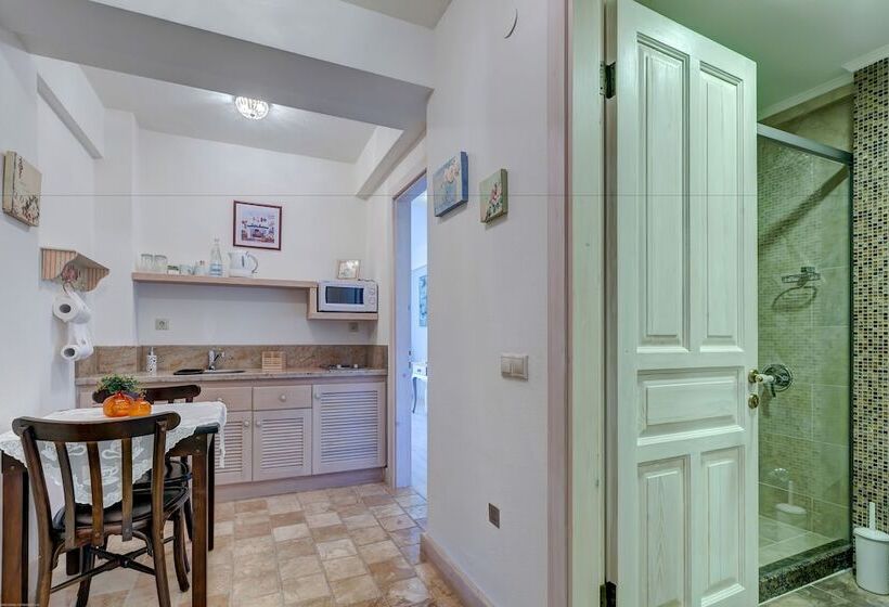 Alacati Kapari Hotel   Special Category