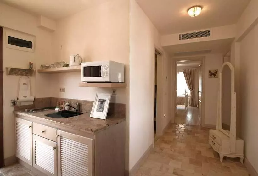 Alacati Kapari Hotel   Special Category