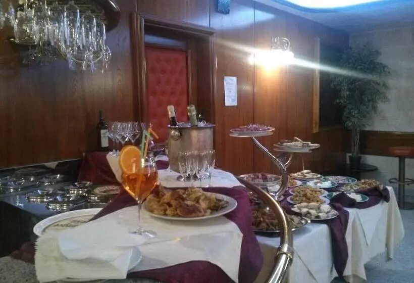 Grand Hotel Delle Rocche