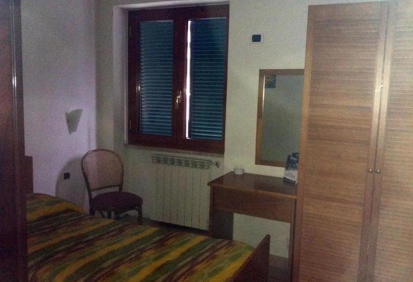 فندق Albergo Delle Rose