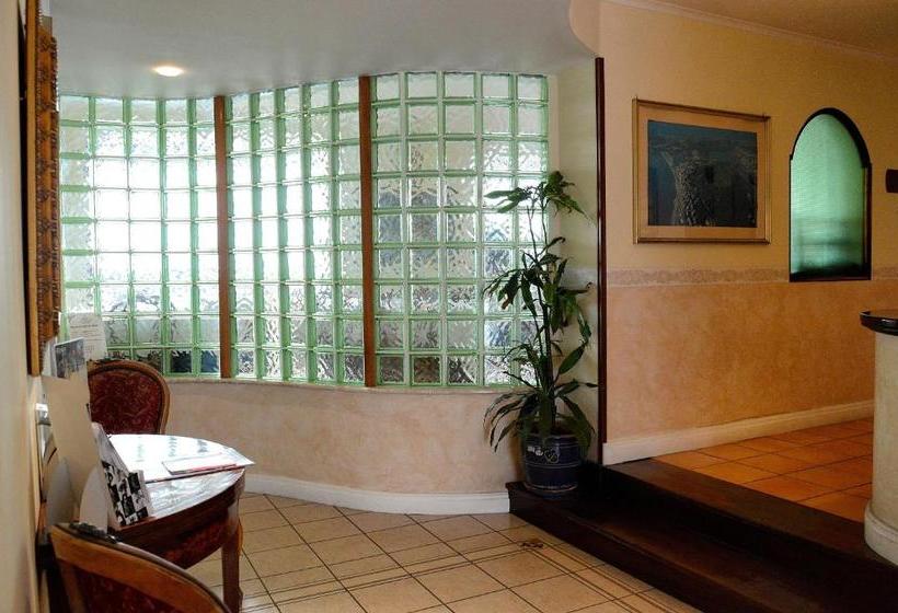 فندق Albergo Delle Rose