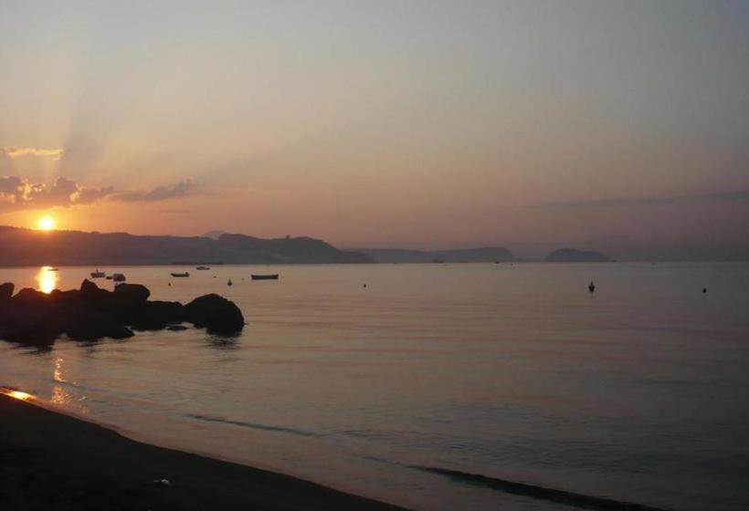 فندق Albergo Delle Rose