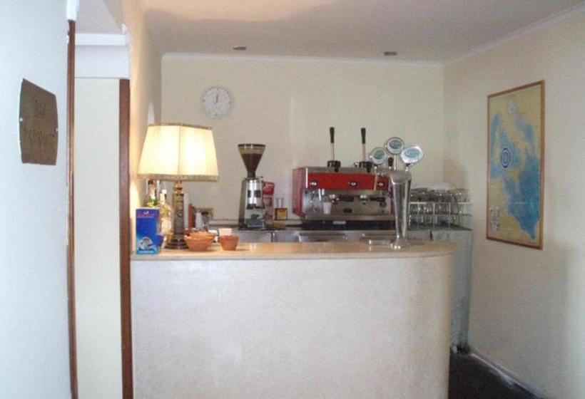 فندق Albergo Delle Rose