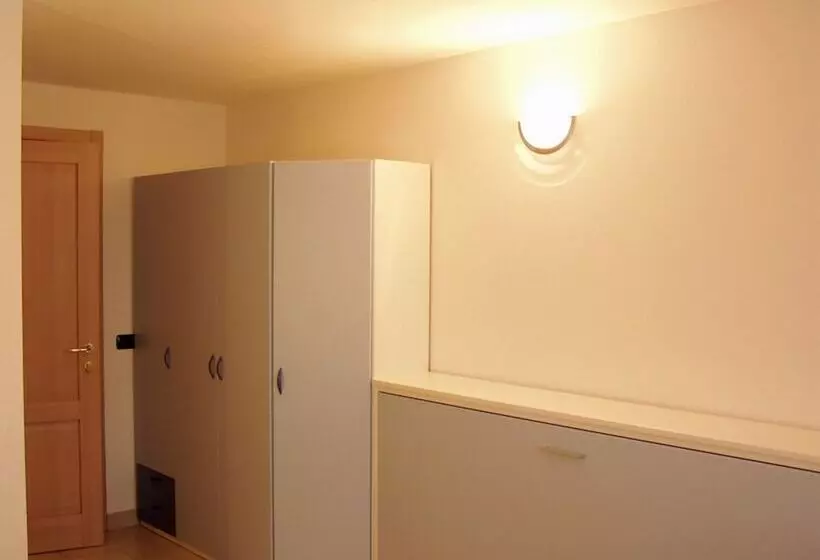 هتل Albergo La Lampara