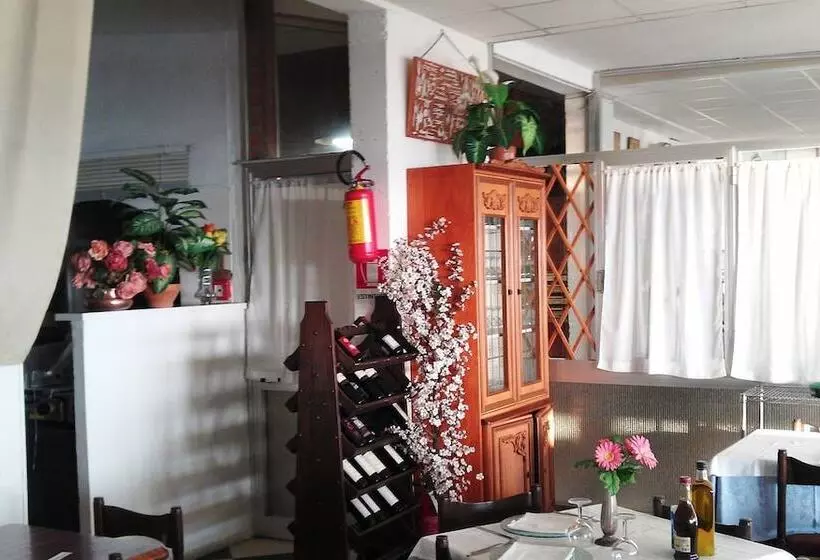 هتل Albergo La Lampara