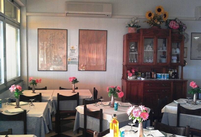 فندق Albergo La Lampara