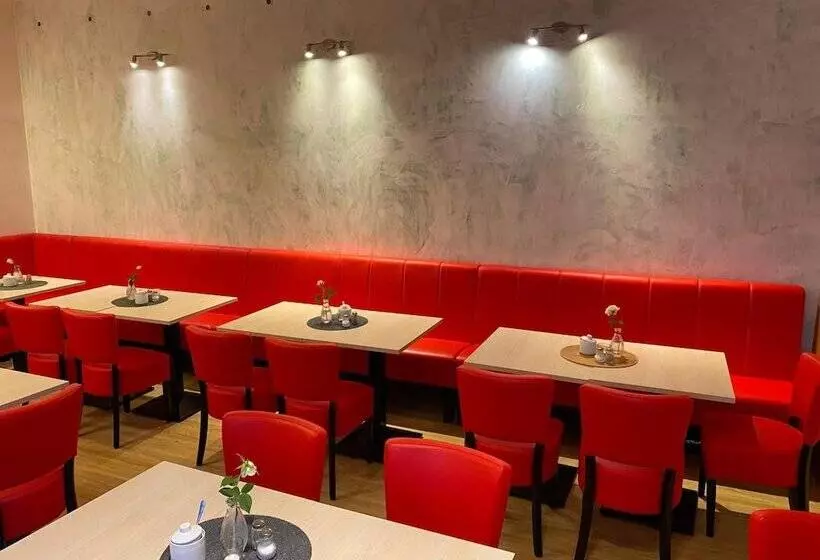 هتل Bornholmer Hof Im Prenzlauer Berg