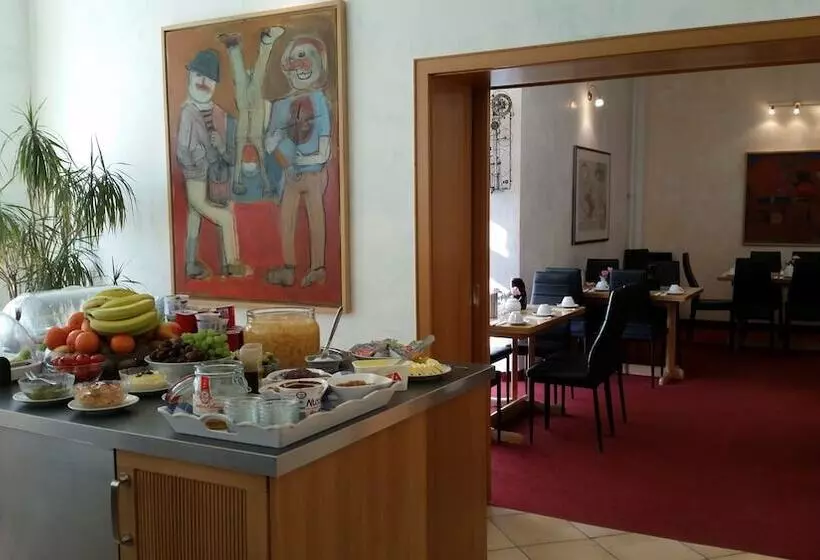 هتل Bornholmer Hof Im Prenzlauer Berg