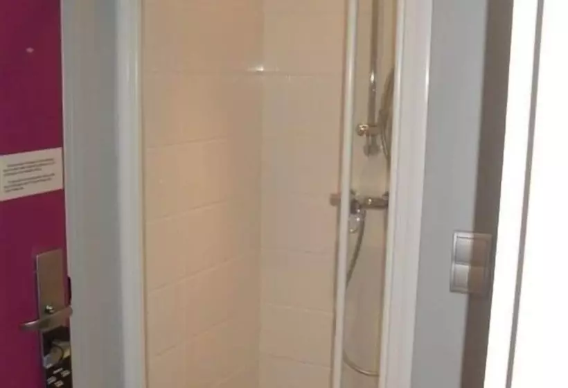 هتل Hôtel Latino Reims Centre