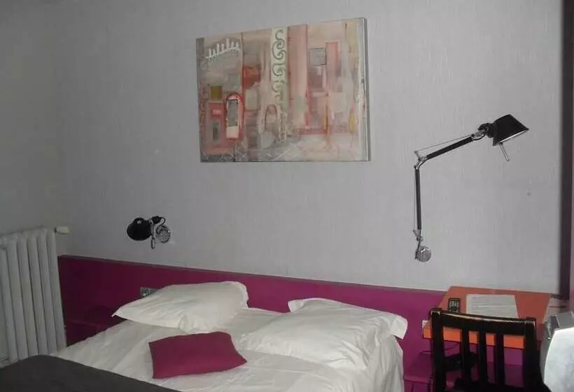 هتل Hôtel Latino Reims Centre