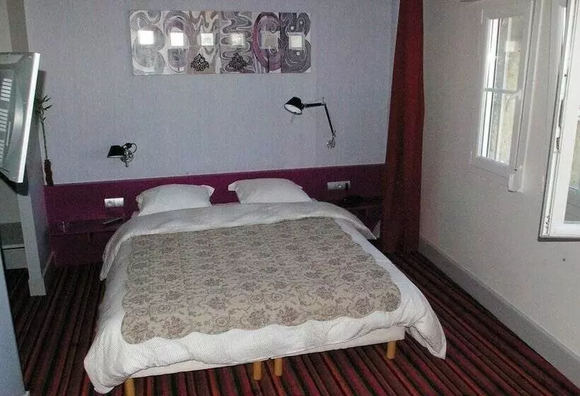 هتل Hôtel Latino Reims Centre