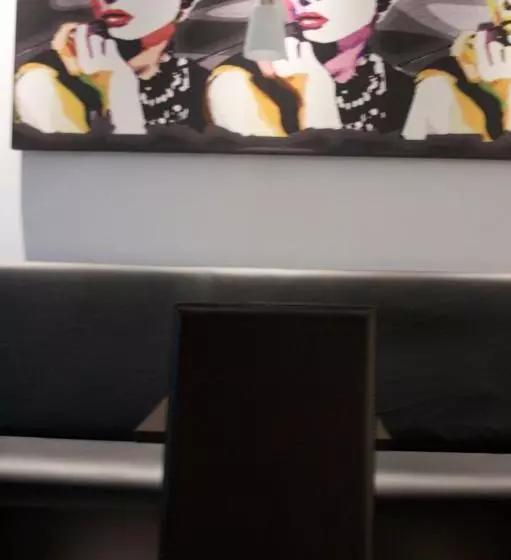 Leoni Hotel & Private Spa