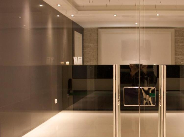 Leoni Hotel & Private Spa