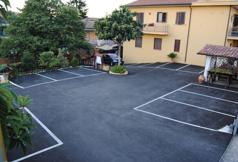 호텔 Nespolo D'oro