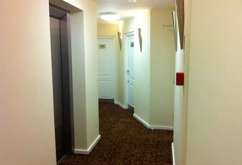 Prince Regent Hotel Excel London