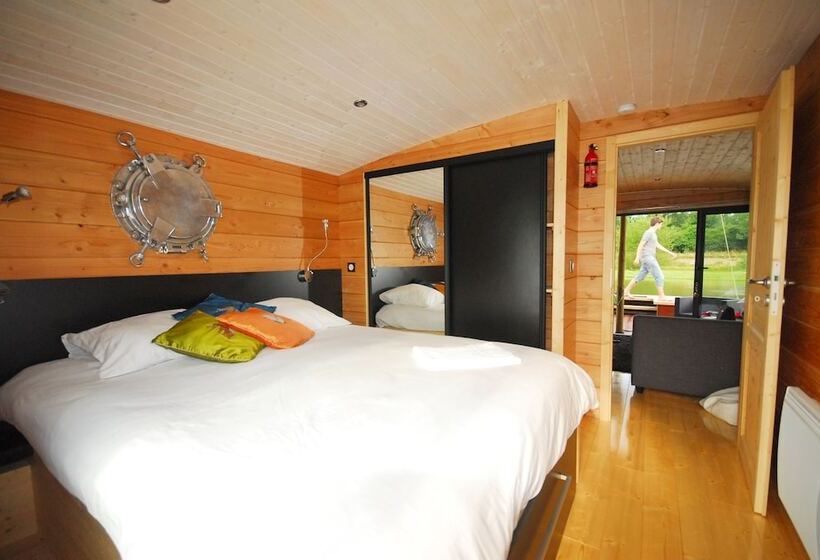 Отель Le Village Des Monédières