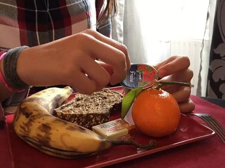 호텔 Logis Hôtel Saint Martin