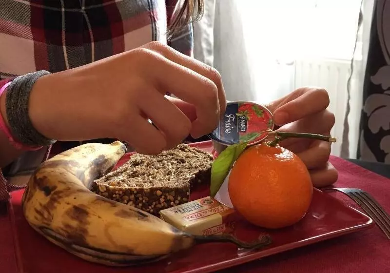 호텔 Logis Hôtel Saint Martin