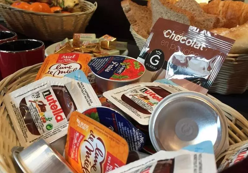 호텔 Logis Hôtel Saint Martin