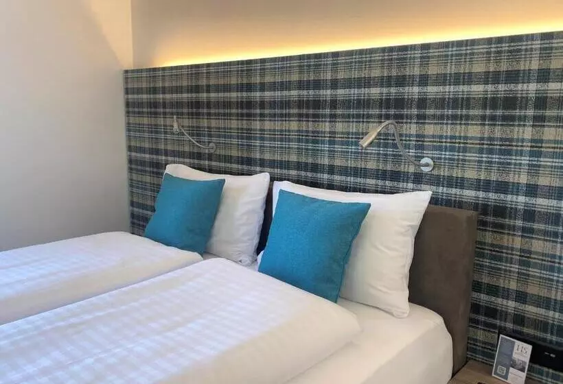 Отель Schweizerhof