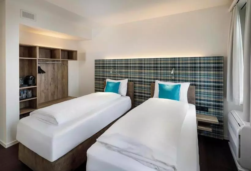 Отель Schweizerhof