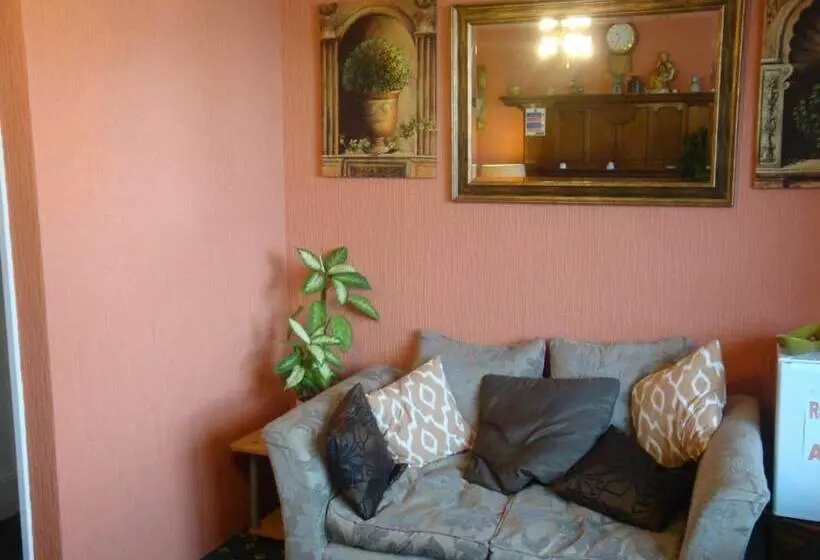 فندق Spencer Court