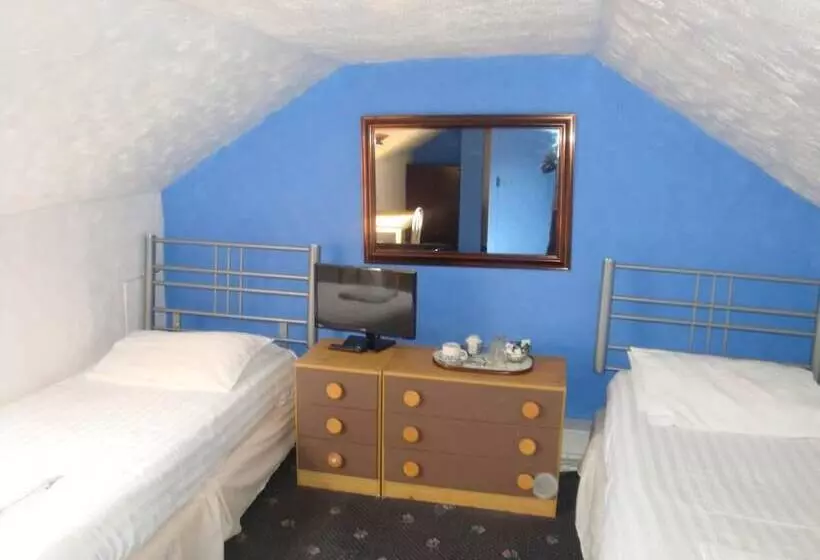 فندق Spencer Court